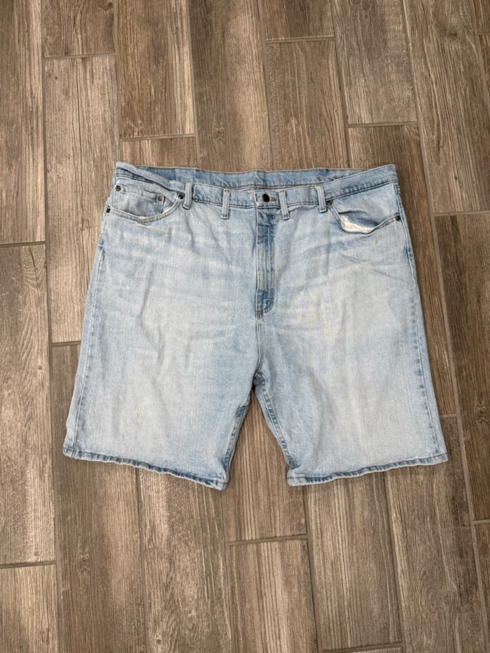 Men’s baggy Y2K Look denim Wrangler skater jorts size 48